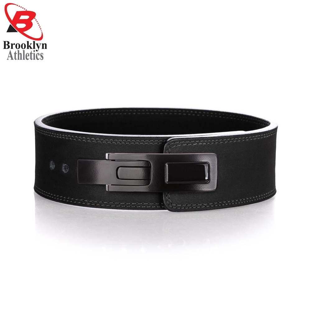 Lever powerlifting belt